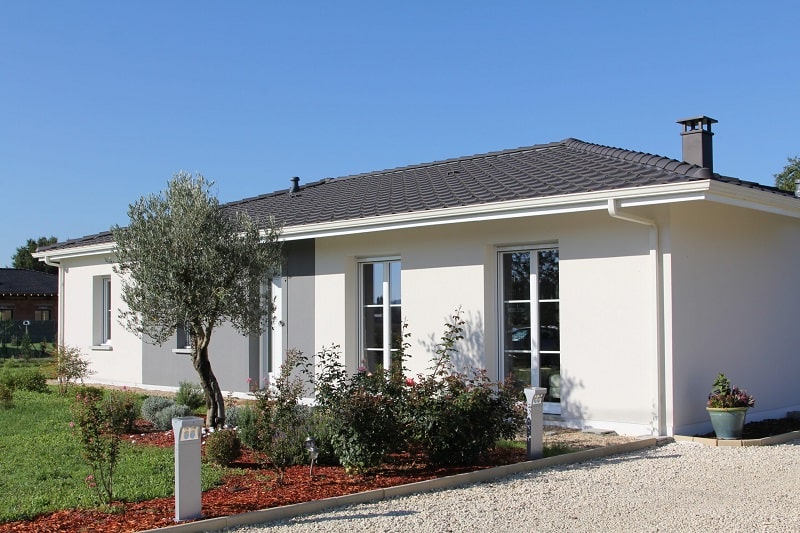 Les avantages de faire appel à un constructeur de maisons dans les Landes