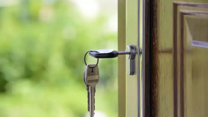 Tout ce que vous devez savoir sur les maisons clés sur porte